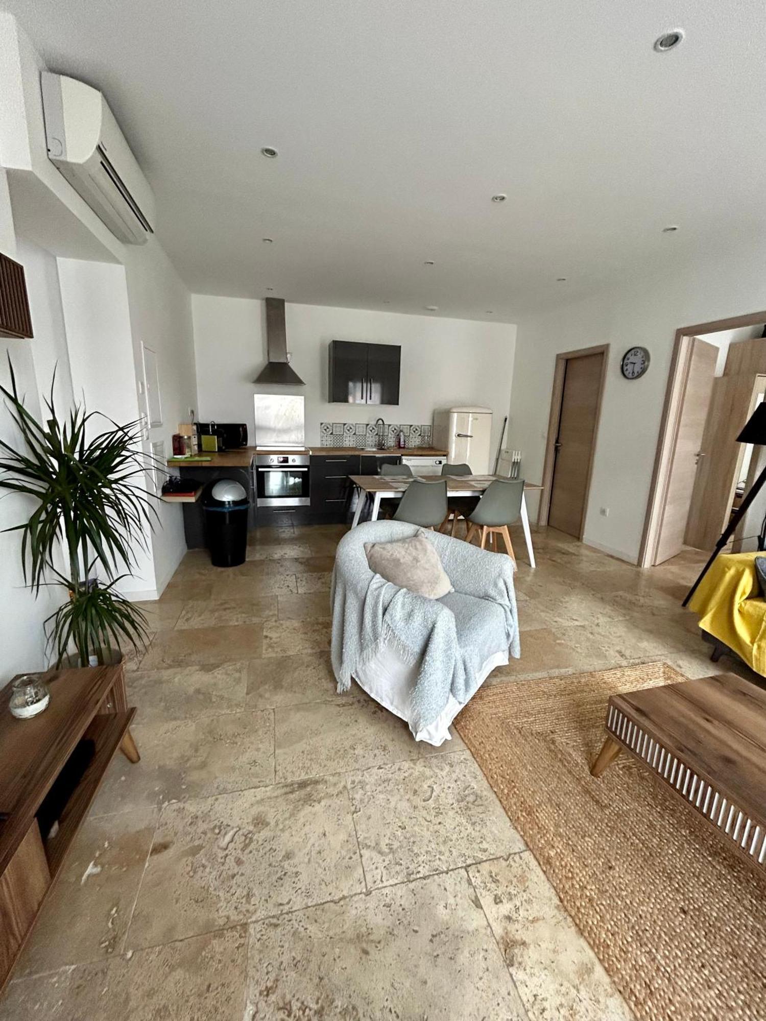 Appartement T3 Dans Maison Neuve 7 Couchages Ла Сен-сюр-Мер Екстериор снимка
